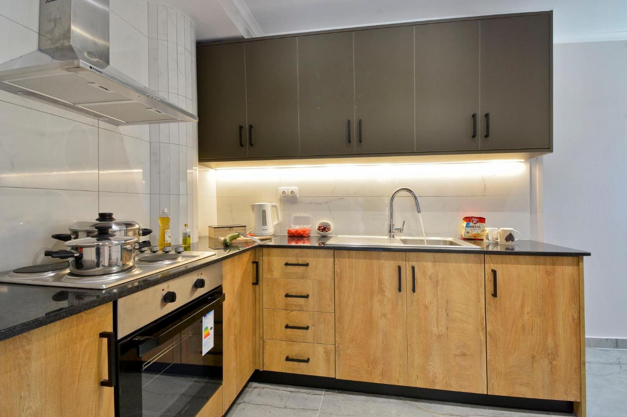 Apartament Rhea Complex *
